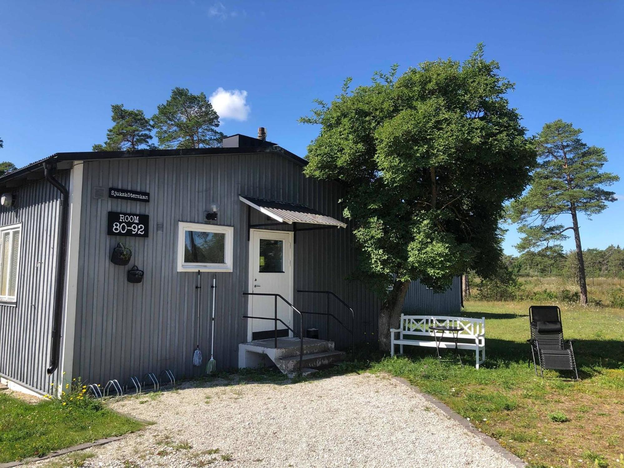 STF Hostel Lärbro/Grannen Esterno foto