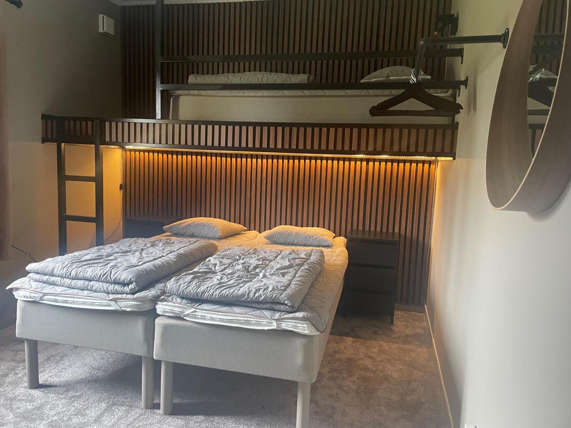 STF Hostel Lärbro/Grannen Esterno foto