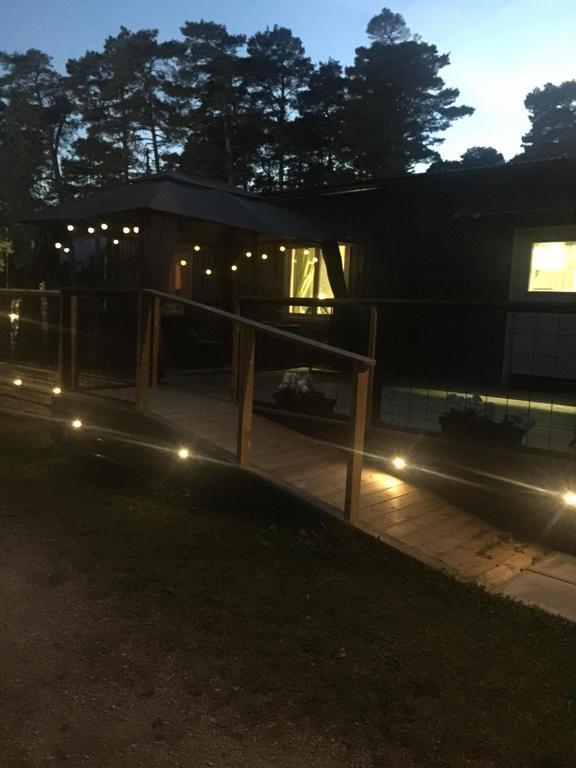 STF Hostel Lärbro/Grannen Esterno foto